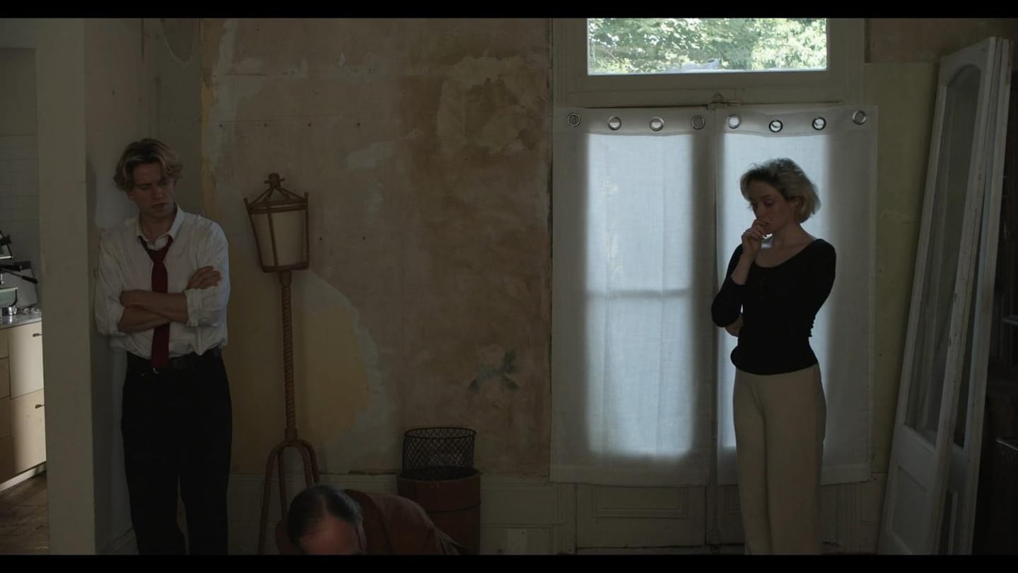 Still 8 of 20 from “Mould”