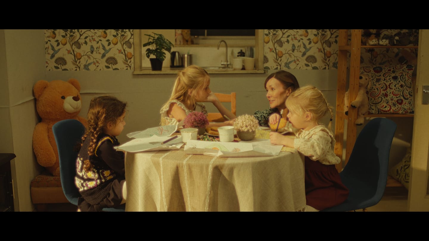 Still 4 of 19 from “The Unseen”